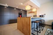 Queens Haven by Prime Stays - Luxury 4 Bedroom Home -Ensuite & Games Room