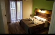 Top Naples