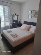 Top Paralimni