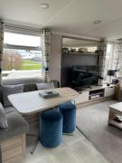Top Caernarfon