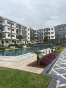 Luxury apartment, beach, cafés & restaurant within walking distance