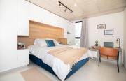 Furnished 2BR BBQ Pool & Gym King Bed