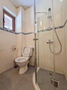 Villa Deja Vu Private Jacuzzi & Sauna, Fireplace, 3 Bedrooms, near Bansko