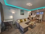 Comfort Budapest Apartment - Private Balcony - Free Parking