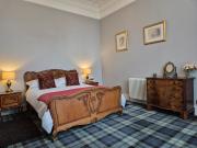 Top Fort Augustus