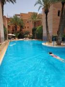 Riad tout confort 3 chambres - résidence privée avec 3 piscines - Casa Beldi