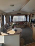 Top Jaywick Sands