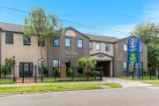 Top Dandenong