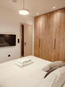 ASTY10 Executive 1BR