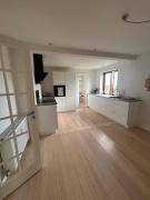Spacious and renovated flat