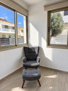 Top Paralimni