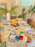 Riad Elaya-PRIVATE with 3 bedrooms for 6 People