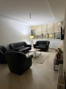 Modern 2BR Apt, Near Lac de Tunis, 10 min Airport