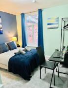 Relaxing 4BR HomeEnsuite Sleeps 8 in Preston