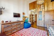 Top Kingswood Estates
