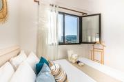 Top Himare