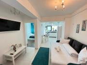 Central Bright Apartment with Self Checkin