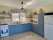 Top Kingscote