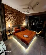 Top Noida