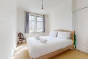 Bright 2BR Wimbledon Home Near Centre Court & Tube