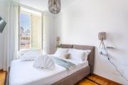 iFlat Stylish Crispi 20 Exclusive Apartment
