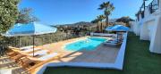 La BohemAzur Villa Golfe St Tropez 170m2 5 chambres Piscine Spa Magnifique Vue Dégagée Déco Bohème Chic