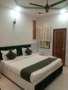 Hotel Devi inn