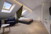 V93 Apartments