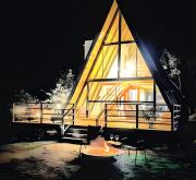 Chalé Recanto — cabana A-frame próxima ao lago com ofurô e cachoeira