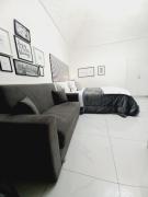 Marinella House Napoli centro Piazza Dante