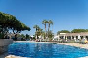 Poolside Villa - Golf & Tennis Court & Pool View