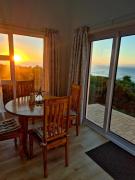 Top Dana Bay