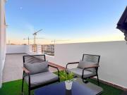 Luxury Apartment Sunset, Private Parking