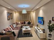 Top-Floor 3BR in Maarif, City View, AC & Parking