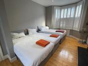 Home in Greenwich near the O2