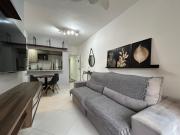 APARTAMENTO BERTIOGA CENTRO - TV, WIFI, Garagem localiza-se em Bertioga, a 10 minutos a pé de Praia da Enseada