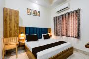 Collection O by OYO Ambedkar Chowk Formerly Hotel Paras Inn