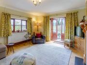 Top Clynderwen