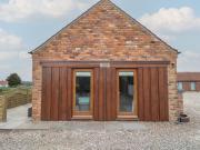 Bumble Bee Lodge