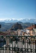 Top Roccascalegna