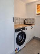 Top Canowindra