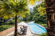 Duplex Liora 1BR PoolsGym Shuttle to Nai Harn