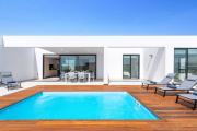 Top Antigua
