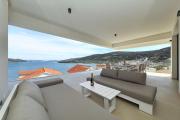 Top Marina