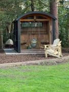Chez Marguerite Shepherds Hut with Private Sauna, Outside Bath