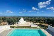 Villa With Trullo And Sea View Near Ostuni