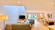 Top Broadwater