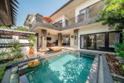 Sunbeji - Large Pool Villa with Terrace near the Beach