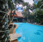 Top Nai Harn Beach