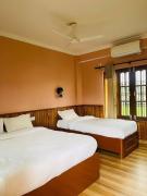Top Sauraha